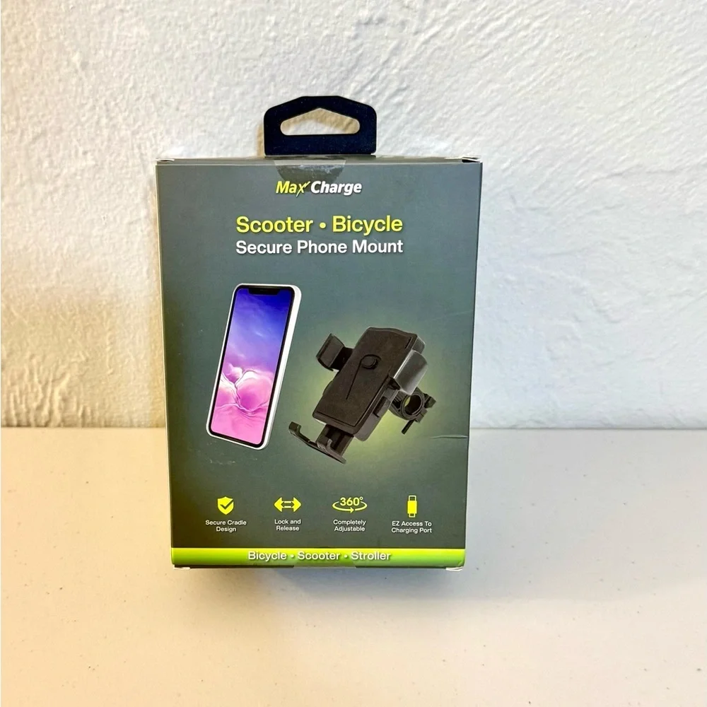 Black Scooter and Bicycle Phone Mount